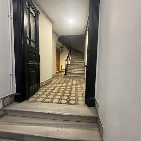 Taksim Royal 4 3 Room&1 Saloonno Stairs * 이스탄불