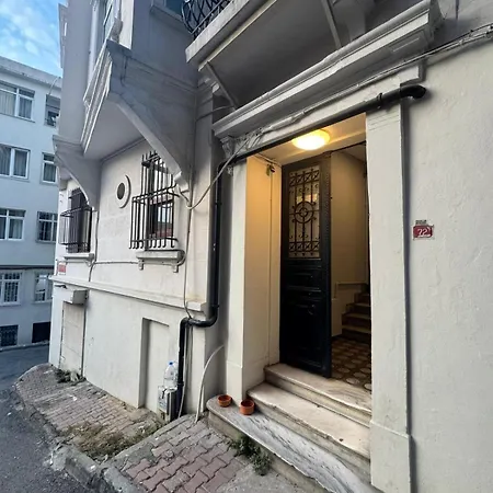 Taksim Royal 4 3 Room&1 Saloonno Stairs *